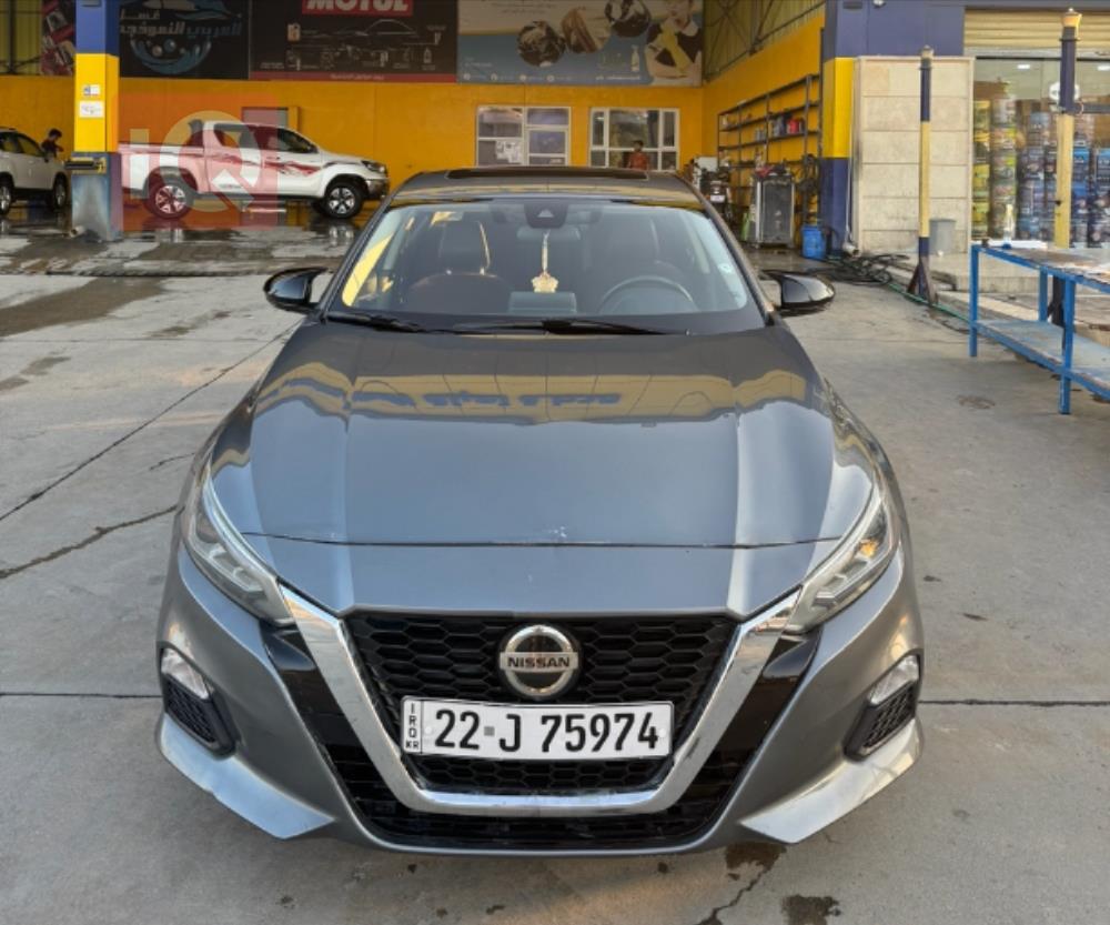 Nissan Altima